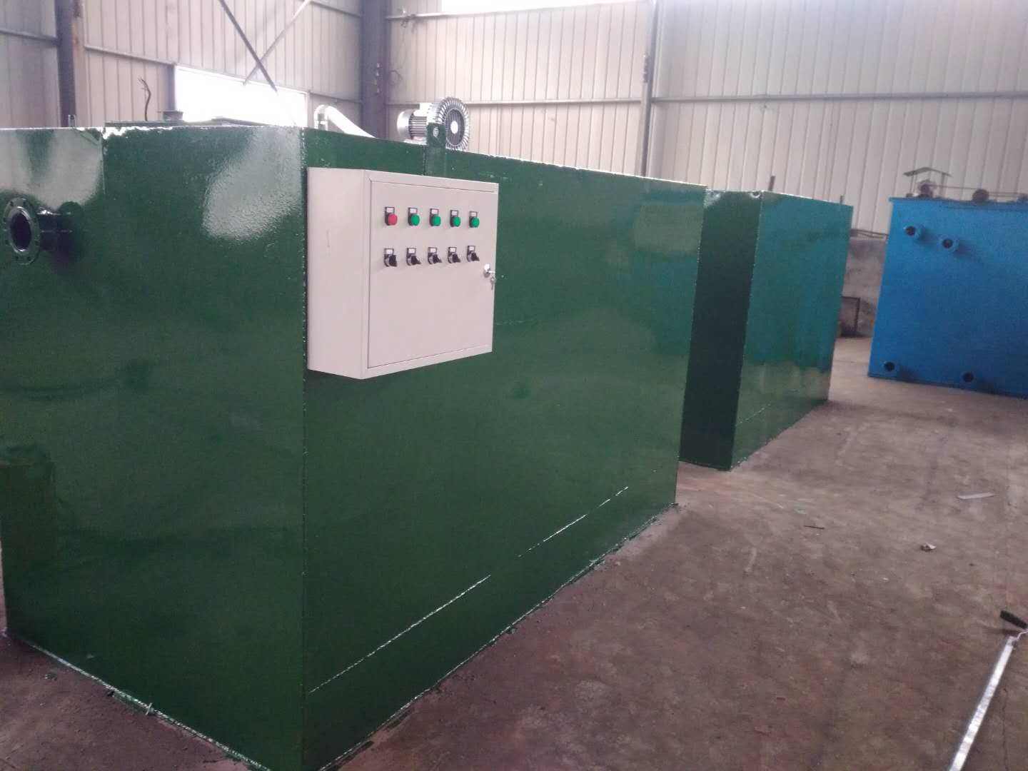 工業污水處理設備的注意事項: 工業污水處理設備的注意事項: